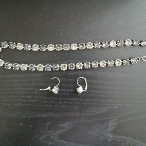 Sabika-like necklace and earrings